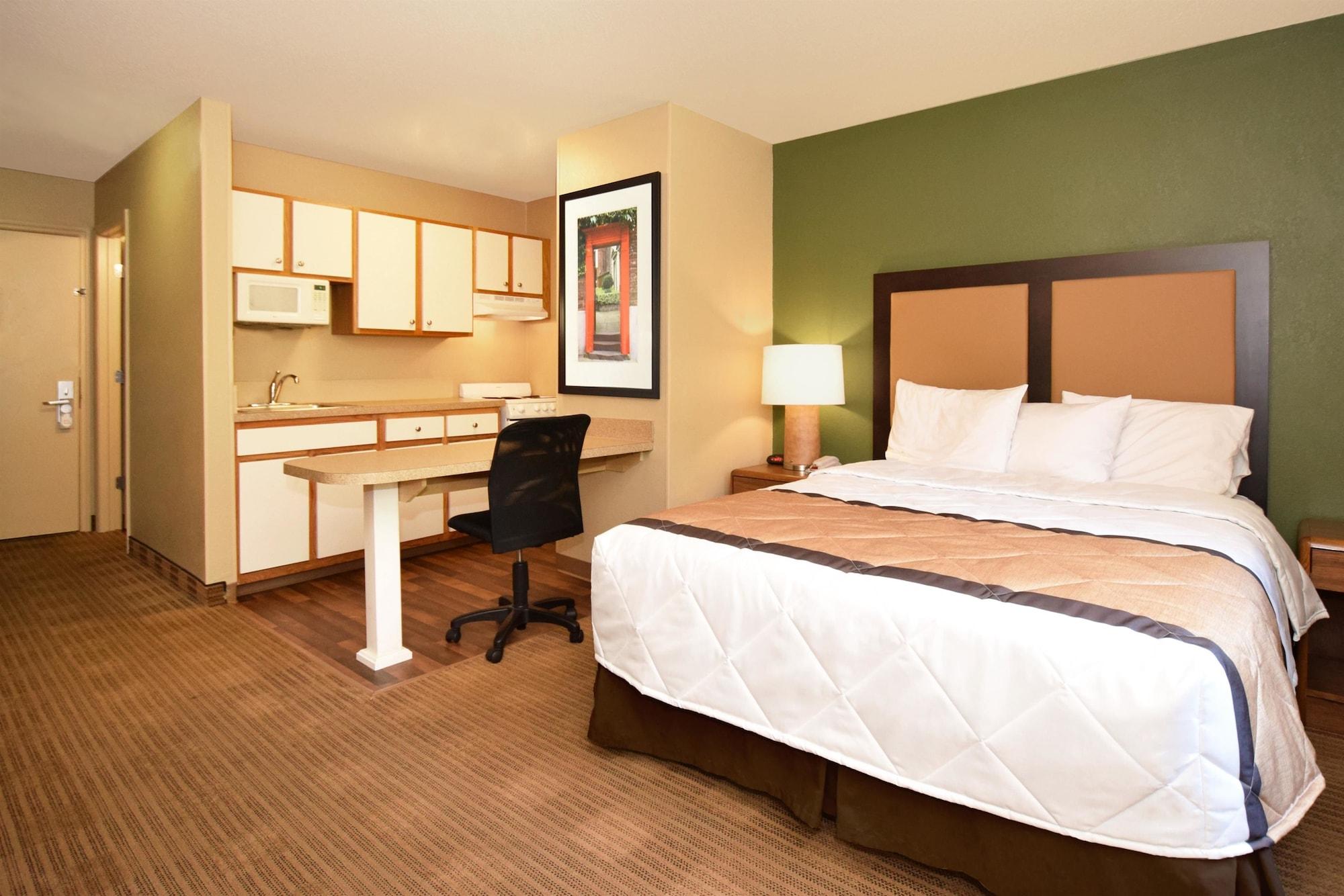 Extended Stay America Select Suites - Rockford - State Street Exterior foto
