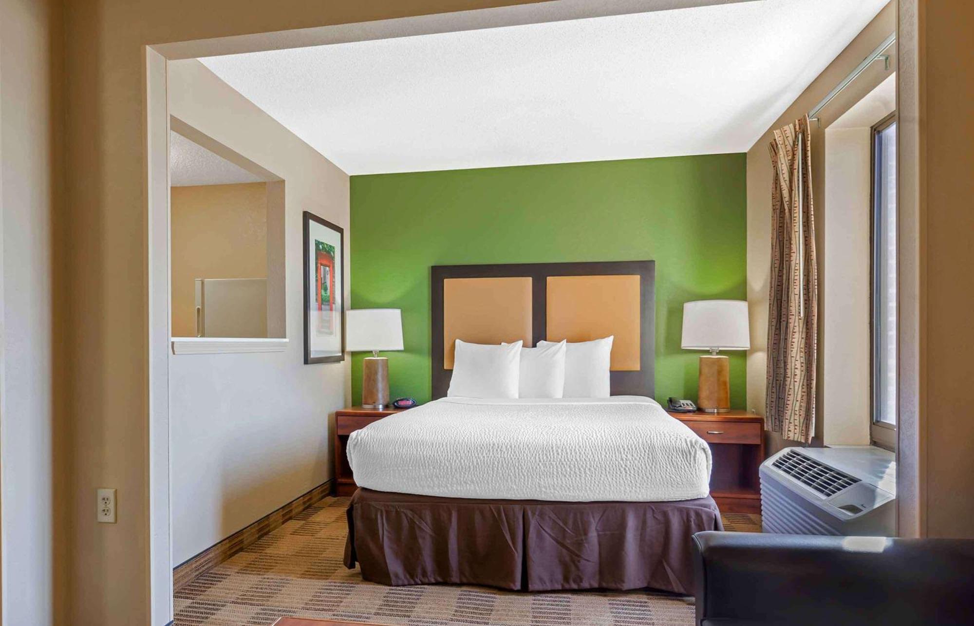 Extended Stay America Select Suites - Rockford - State Street Exterior foto